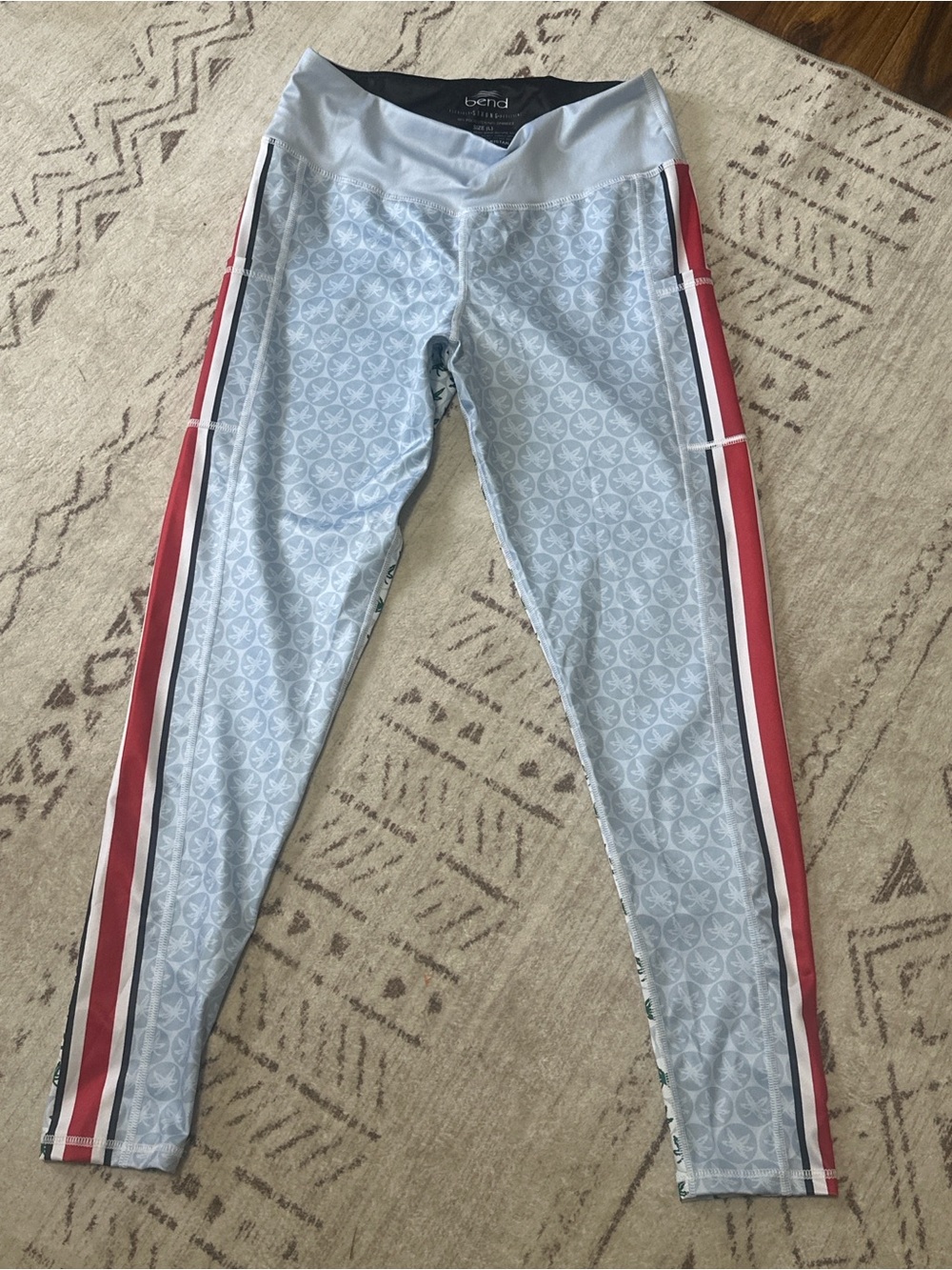 NWT Bend Active Womens Ohio State Light Gray Leggings with Red Side Stripes